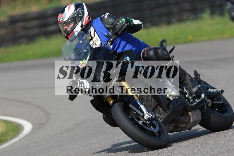 /Archiv-2022/06 15.04.2022 Speer Racing ADR/Instruktorengruppe/3